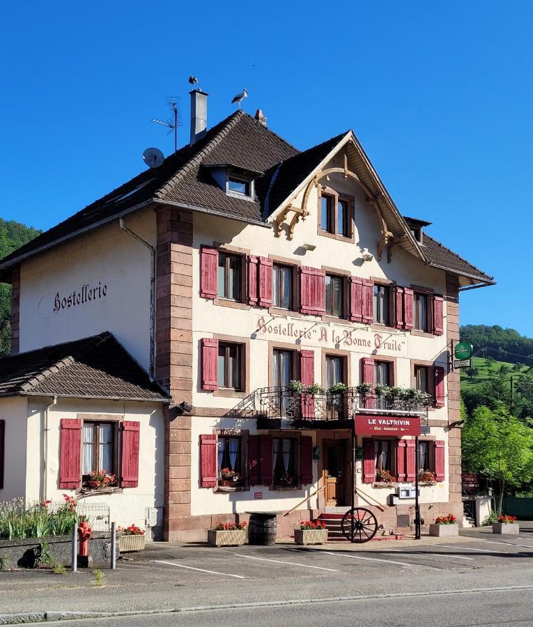 Etoile Alsacienne Hotel Lapoutroie Buitenkant foto